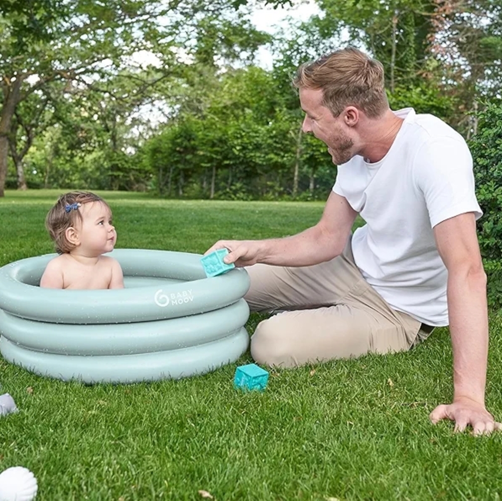 Blue Inflatable Baby Bath - Picture 2 of 15